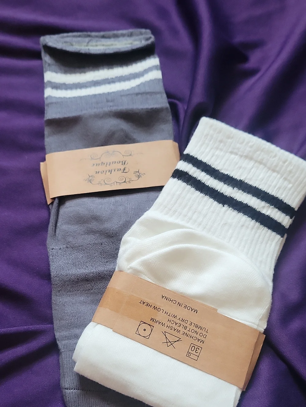 NWT Ladies Slip Resistant Socks 2-Pack